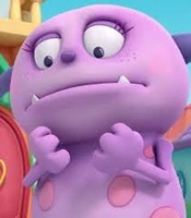 Estelle Enormomonster (P3)