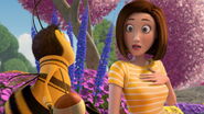 Bee-movie-disneyscreencaps.com-3556