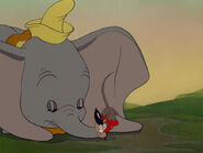 Dumbo-disneyscreencaps.com-6859