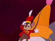 Dumbo-disneyscreencaps.com-7145