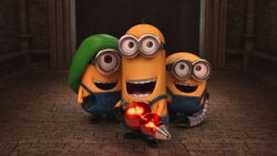 Minions found crown.jpg