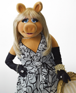 Miss-piggy