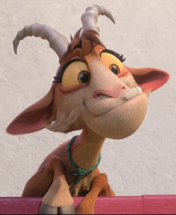 Profile - Lupe.jpg
