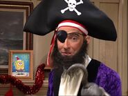 Patchy the Pirate as Robin Locks