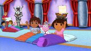 Dora.the.Explorer.S08E10.Doras.Museum.Sleepover.Adventure.720p.WEBRip.x264.AAC.mp4 000048281