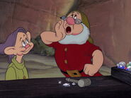 Snow-white-disneyscreencaps.com-2464