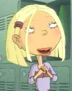 419CourtneyG.jpg (7 KB) Courtney Gripling (P4)