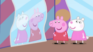 Peppa Pig is a silly wiggly jelly