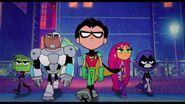 The Teen Titans acting like movie stars