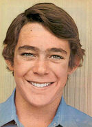 Barry-williams-the-brady-bunch-11036935-344-474