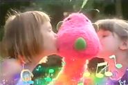 The Tiddlypeeps give Tula a kiss