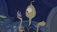 Pleakley as Magic Mirror (Extra)