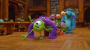 Monsters-university-disneyscreencaps.com-5717