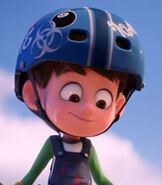 Nate Gardner as Skeeter