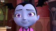 Vampirina 050