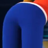 Penny Gadget's Cute Butt