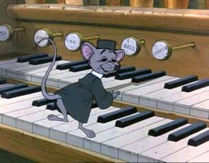Sexton Mouse.jpg