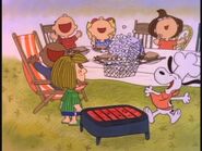 A-Charlie-Brown-Thanksgiving-peanuts-26555219-500-375