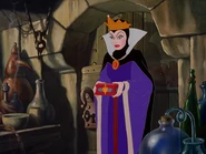 Snow-white-disneyscreencaps.com-5645.jpg (275 KB)