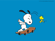 Snoopy Skateboarding