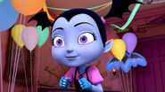 Vampirina 10