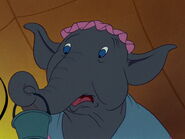 Dumbo-disneyscreencaps.com-2135