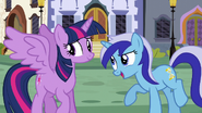 Minuette comments on Twilight's wings S5E12