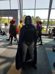 Raven cosplay