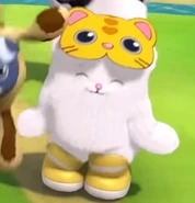 Screenshot 20241102 202203 YouTube.jpg (113 KB) Bada in Zoo Party