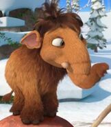 Young Peaches as Hathi Jr.