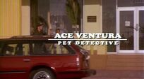 Ace Ventura: Pet Detective (© 1994 Warner Bros)