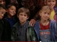 Downloadaaron.jpg (7 KB)