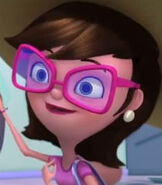 Esther Exposition in Puppy Dog Pals