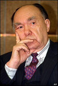 40923094 yak-ap-203x300.jpg