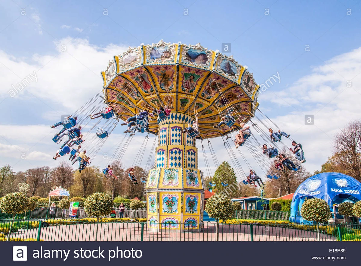The Sky Swinger | Paultons Park Wiki | Fandom