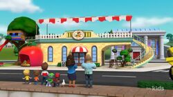 Paw patrol adventure bay town set sales