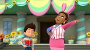 PAW.Patrol.S01E21.Pups.Save.the.Easter.Egg.Hunt.720p.WEBRip.x264.AAC 576709