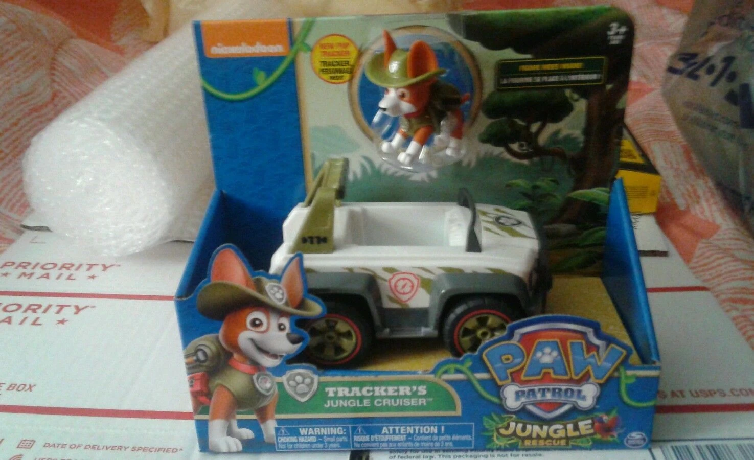 paw patrol tracker jungle cruiser
