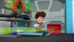 PAW Patrol Stinky Flower Scene 17