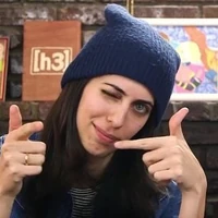 Хила Кляйн (Hila Klein) — озвучка и прообраз Хилы