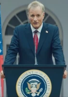 Бэйн в теле президента в концовке