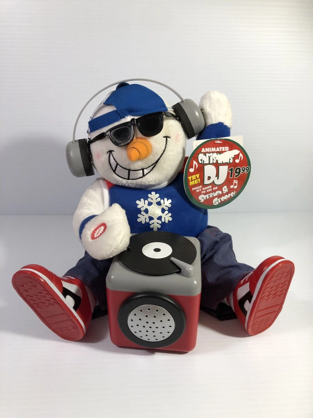 Exclusive Photos: Inside Vincent International Distributing Inc - 0cmzzyy