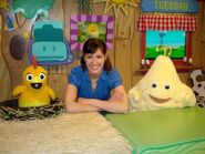 With Kelly and Chica on The Sunny Side Up Show, 2010