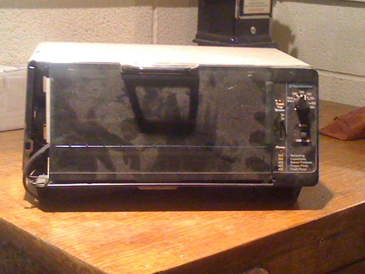 Toastmaster Toaster Oven Plattsburgh Props Loft Wiki Fandom