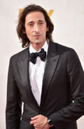 Adrien+Brody+67th+Annual+Emmy+Awards+Red+Carpet+V92BoS9AlZrl