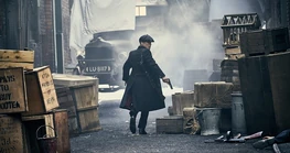 http://www.farfarawaysite.com/section/peaky/gallery4/gallery5/hires/26.jpg (208 KB) Thomas Shelby