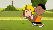 Franklin compliments Peppermint Patty for being confidence