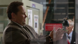 1x09 - Fusco doll