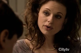 1x19 - Gloria Recinto