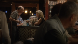 2x01 - Wilmington Diner 03